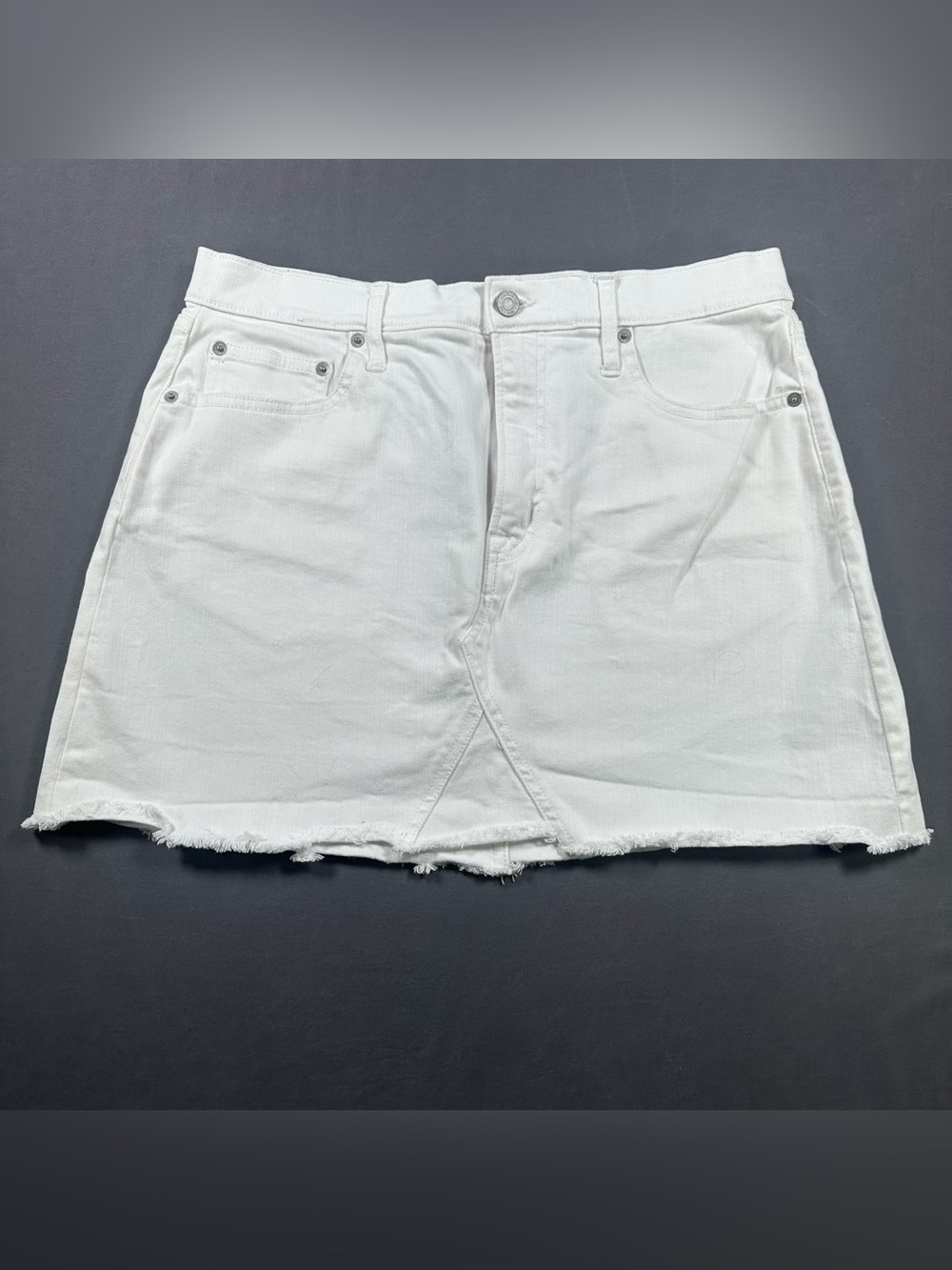 GAP Denim Mini Skirt in Distressed White Raw Hem Size 12